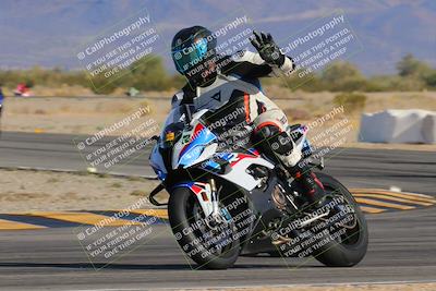 media/Dec-15-2023-Apex Assassins (Fri) [[91f19fb1c7]]/Trackday 2/Session 4 (Turn 16)/